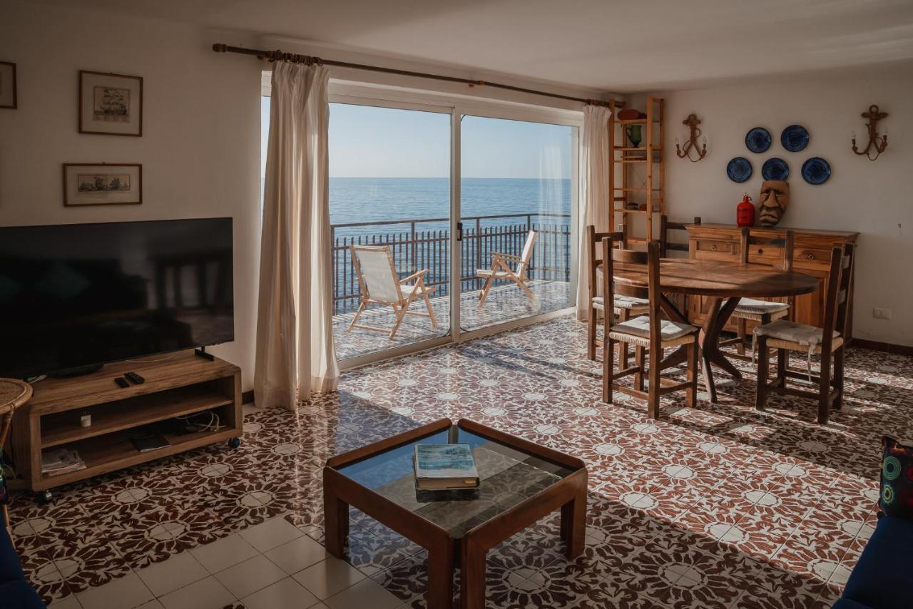 Be Your Home - Appartamento 4 Camere Sul Mare Scesa Al Mare Privata Santa Marinella Eksteriør bilde